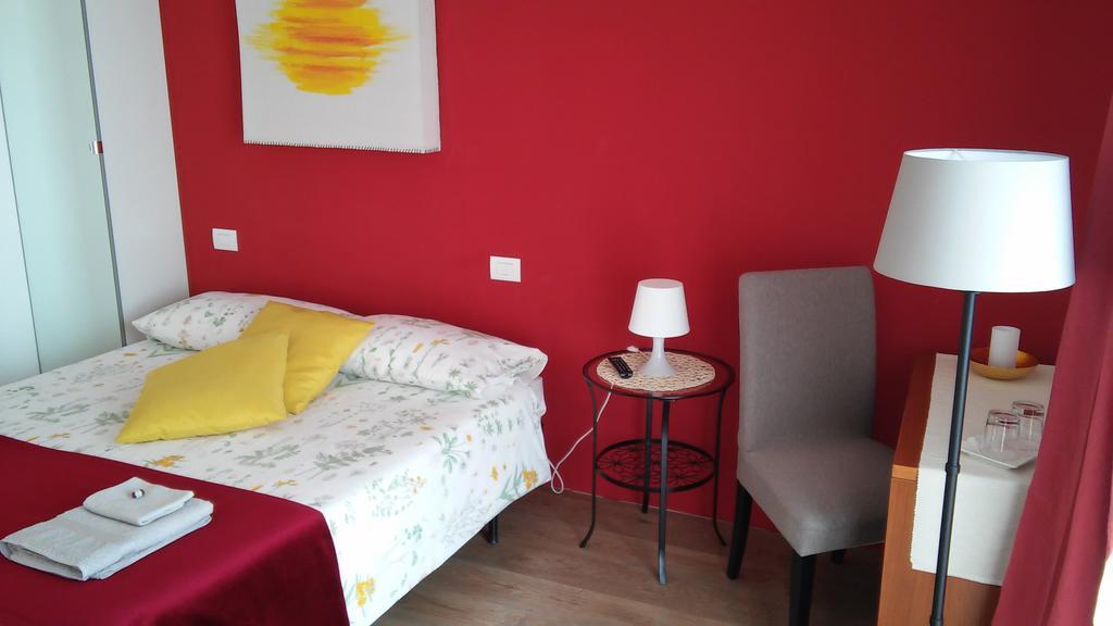 B&B Aria D'Argento & Relax Home Trento Habitación foto
